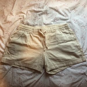 New Mid-Rise Linen-Blend Cream Shorts Old Navy